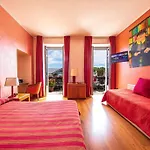 Intra Hotel Hotel 3*