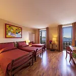 Intra Hotel Hotel