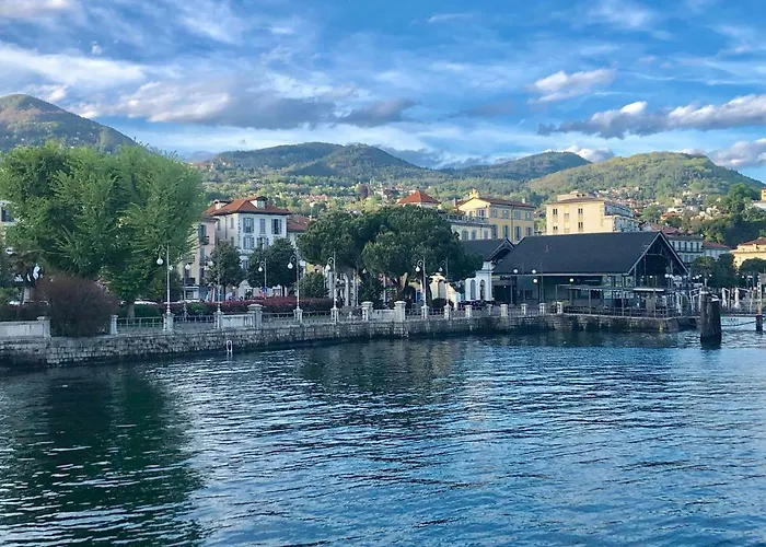 Intra Hotel فندق إنترا